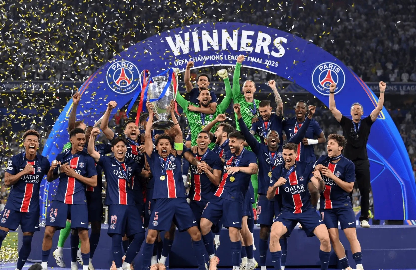 法国女足实力横扫对手，成功晋级决赛！