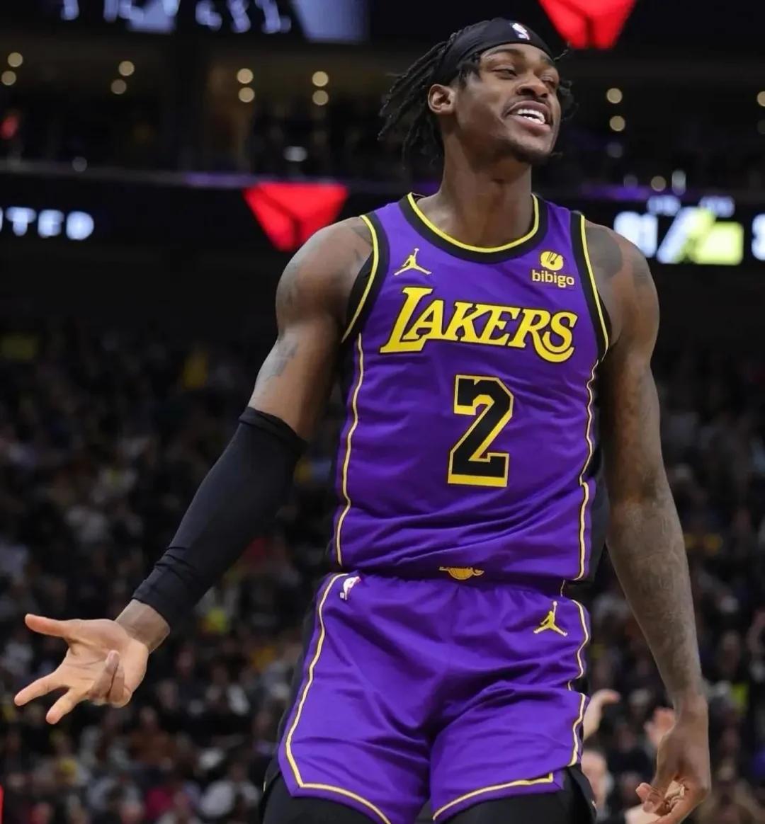 包含湖人迎战人，谁能笑到最后取得胜利？的词条