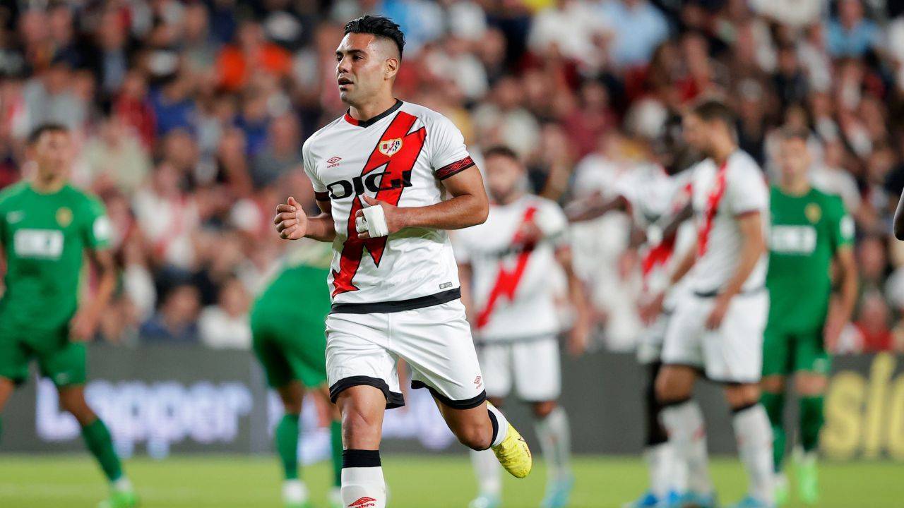 巴萨征战西甲:毕尔巴鄂的困难之战的简单介绍 巴萨征战西甲:毕尔巴鄂的困难之战的简单介绍