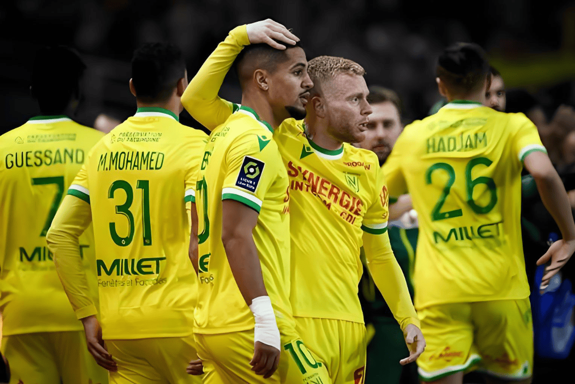 包含昂热客场不敌波尔多，主场梦破的词条