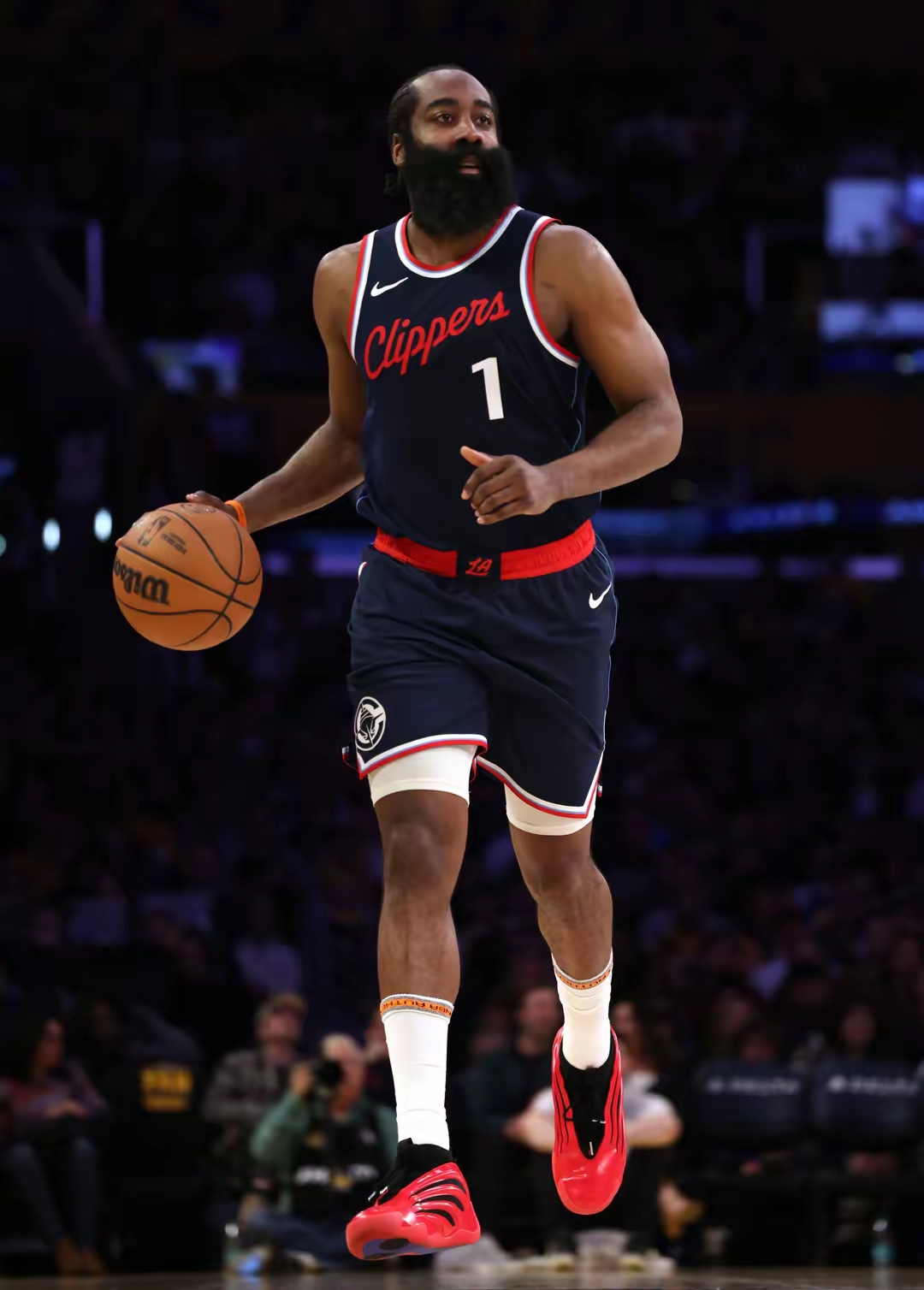 包含福建队绝杀四川队，哈登高光表现的词条