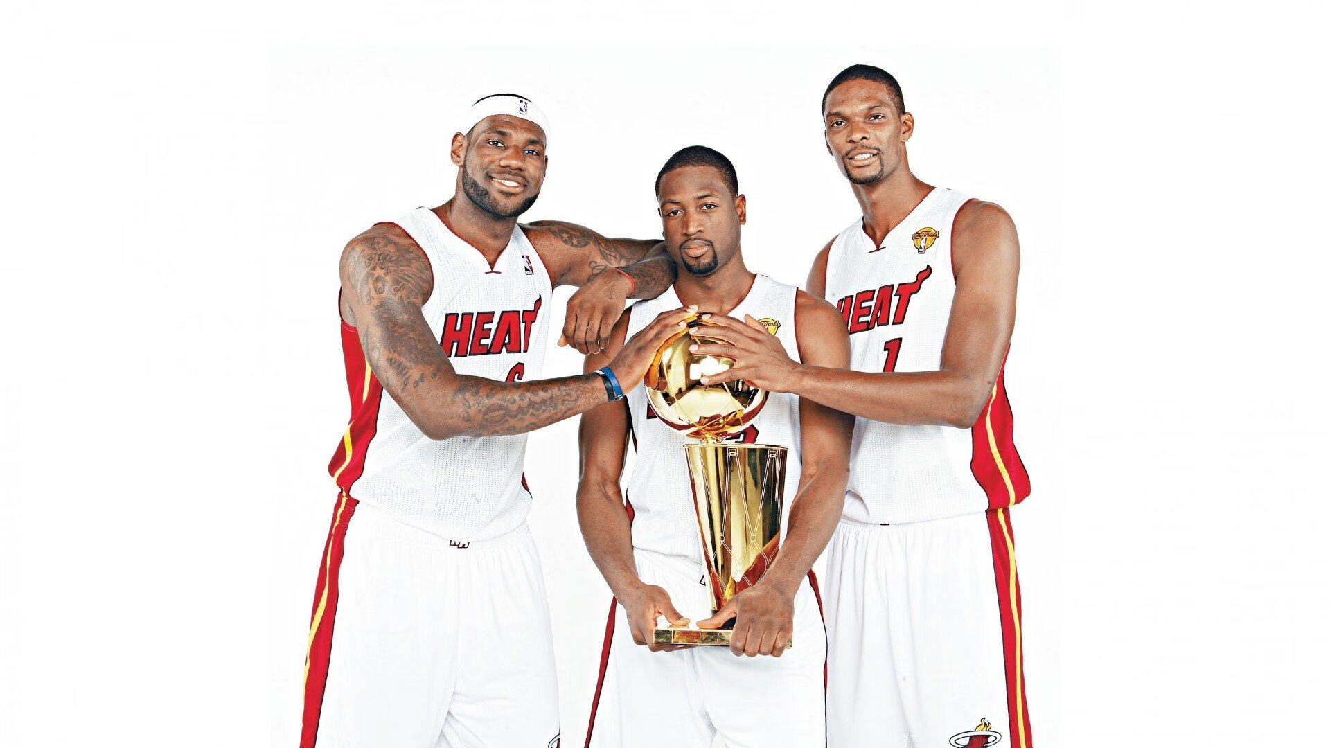 猛龙铁血防守锁死公牛，约基奇全能高光诠释MVP价值