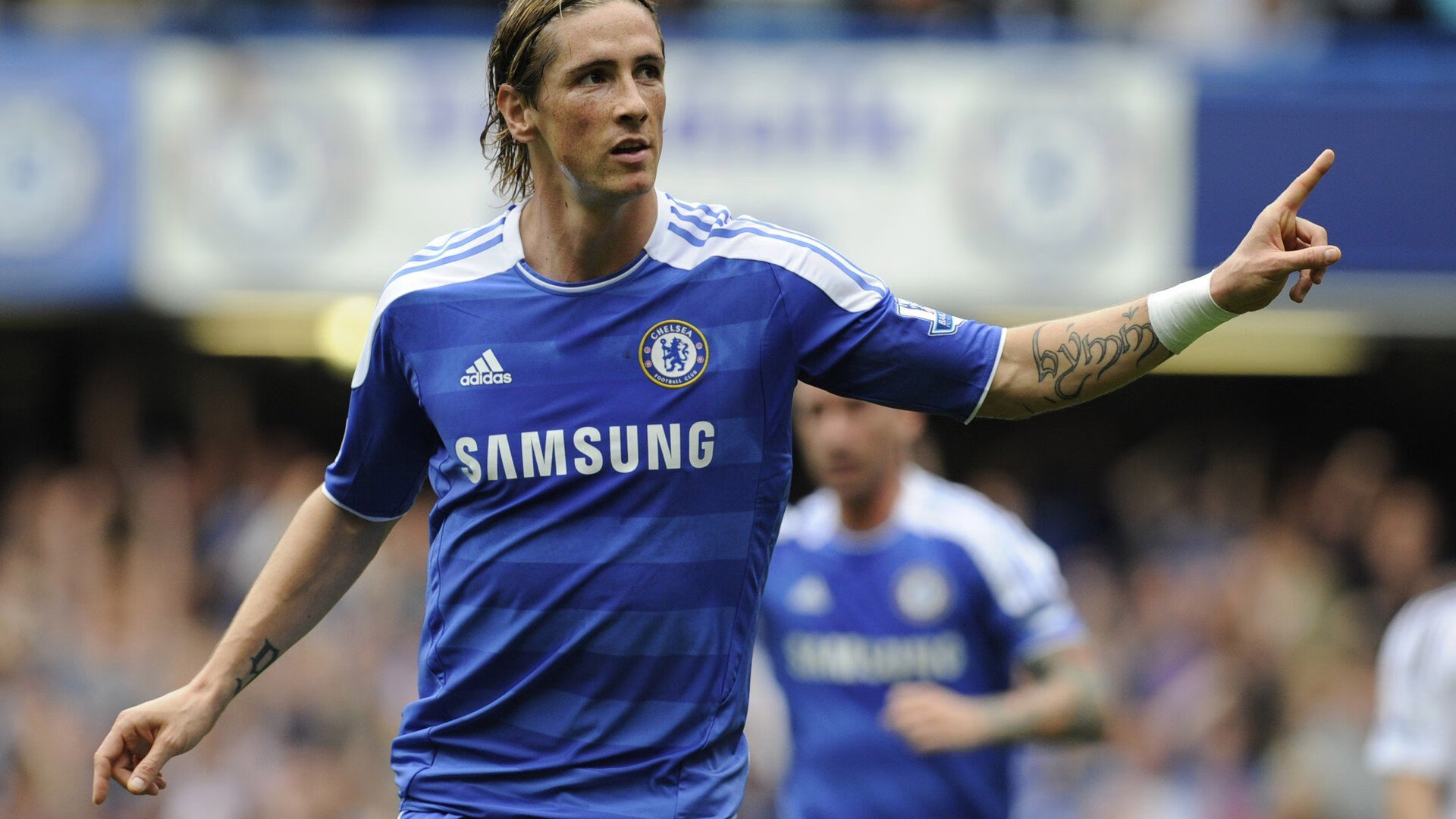 意甲焦点战之夜,阿拉巴带队取胜,展现领袖风范